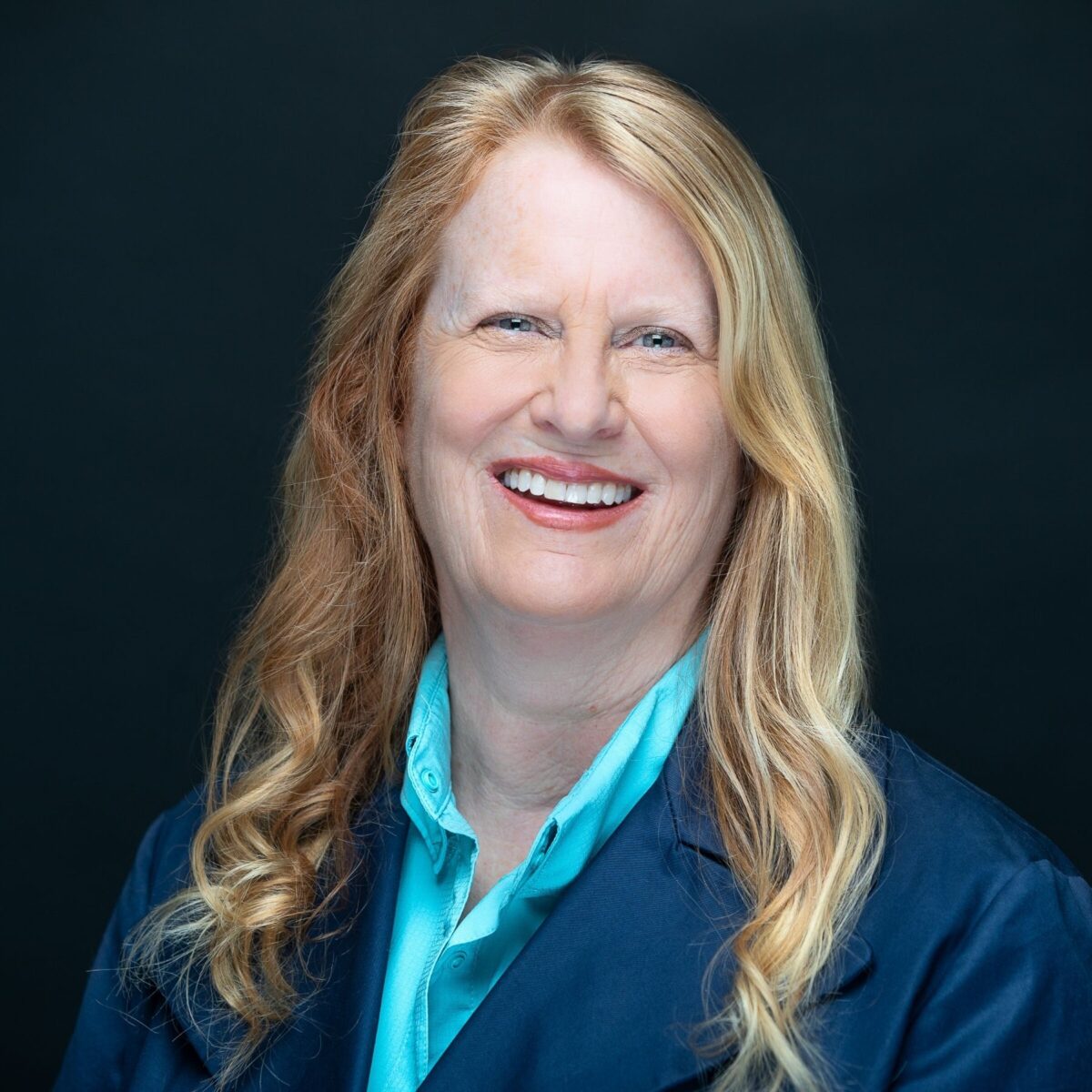 Headshot of Jill + bjorndahl-jay, author with the International Coaching Federation. Known for partnering with executives, business owners, and high-achieving professionals who want to evolve - both who they are and how they lead.